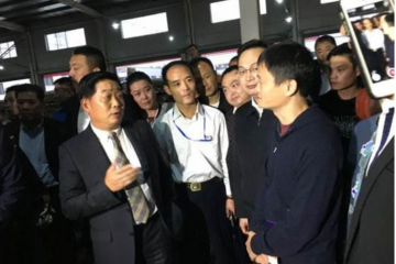 又一快遞巨頭栽了，泄露40萬(wàn)條信息被約談，老板曾是“快遞首富”