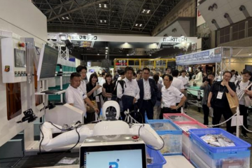 智元機器人攜手德馬科技亮相日本國際物流展，具身智能解決方案獲三菱、優(yōu)衣庫等巨頭關(guān)注