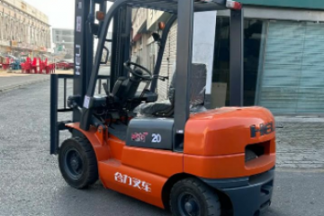 云南小叉車倉庫專用生產(chǎn) 打造高效倉儲新標桿