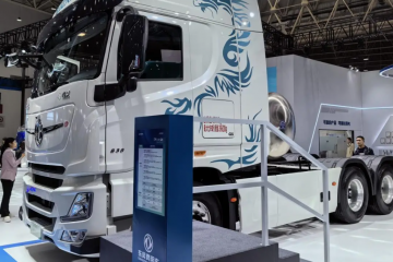 不玩虛的！東風天龍GX智能干線牽引車助新手秒變老司機