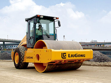 CLG620D-機(jī)械式振動(dòng)壓路機(jī)
