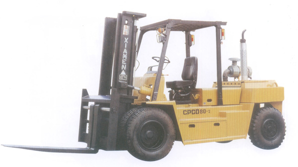 廈門巨鯨機(jī)動(dòng)叉車(8T)