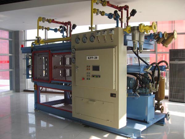 發(fā)泡塑料成型機械