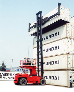 五層空箱作業(yè)叉車FD210K5