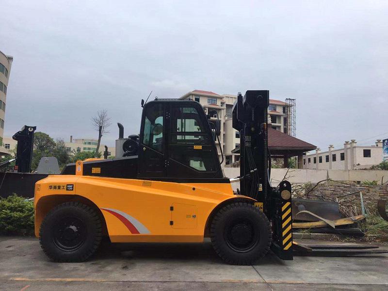 采購12噸叉車價格|福建大型12噸叉車廠家批發(fā)