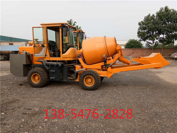自動(dòng)裝卸移動(dòng)式混凝土攪拌車(chē),裝載機(jī)混凝土攪拌罐