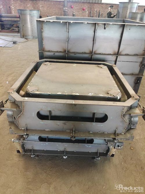框格護(hù)坡模具3.jpg